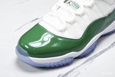 Hyperoad Air high Jordan 11 1002